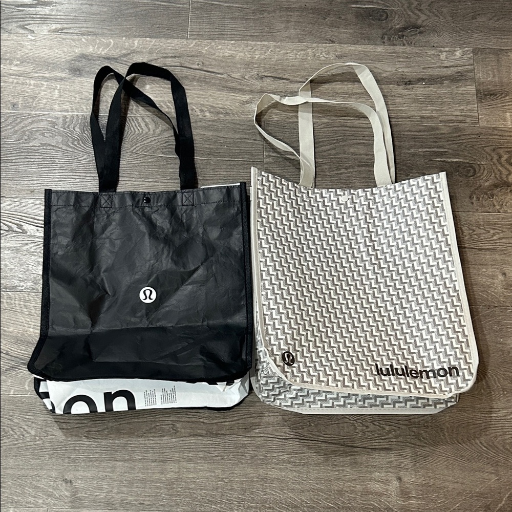 2 Lululemon Reusable Tote